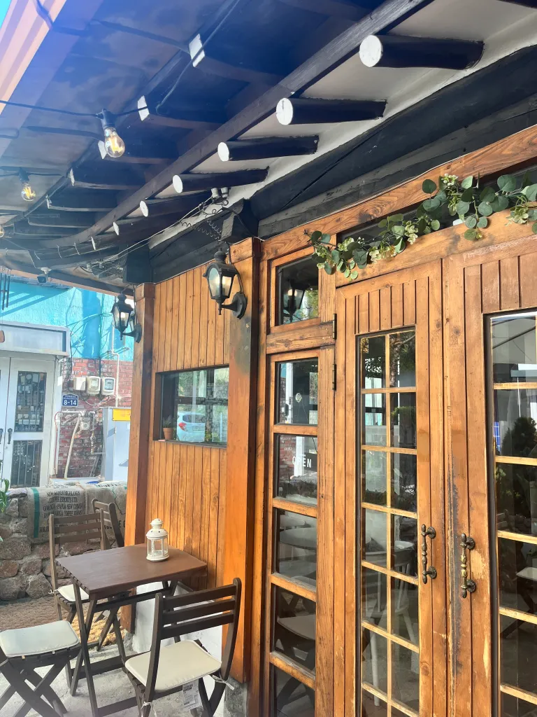Exploring through Espresso: A Glance into Korea’s Café Culture