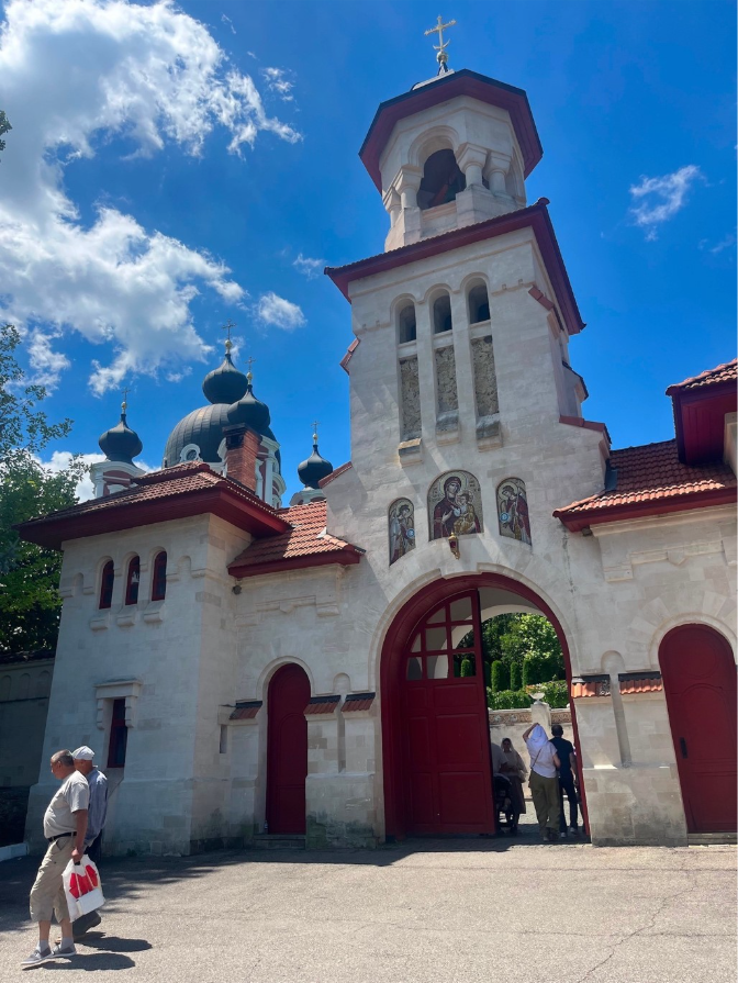 Discovering Moldova Beyond Chișinău: A Cultural Excursion to the Curchi Monastery and Old Orhei 
